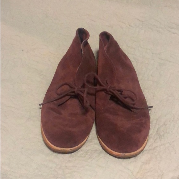 Lucky Brand lace up flat booties - Picture 4 of 6